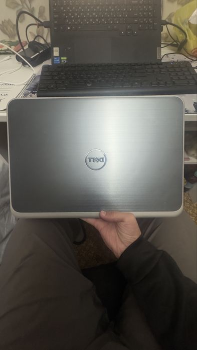 Ноутбук DELL в идеальном состоянии 2016