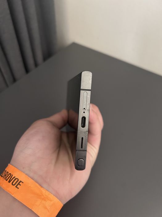 Продам Samsung Galaxy S24 Ultra