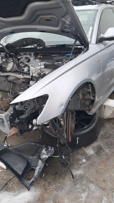 aripa fata stanga Audi A6 C7 2.0 TDI an 2017
