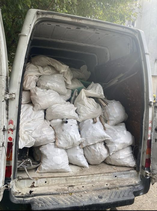 Debarasari moloz , Mobila , Lemen , curatare apartamente