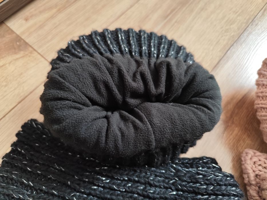 Продам теплые зимние шапки со снудом