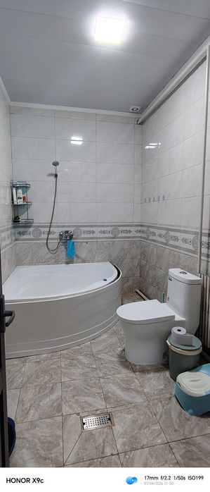 Farxod savxozida, Barcha qulayliklarga ega hovli