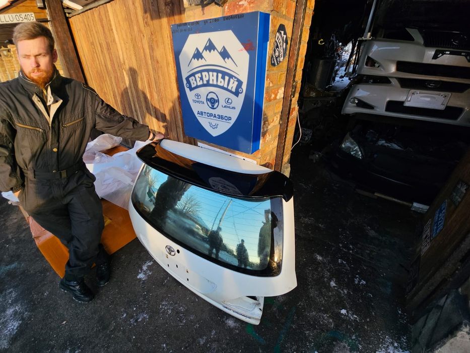 Радиатор Toyota HARRIER