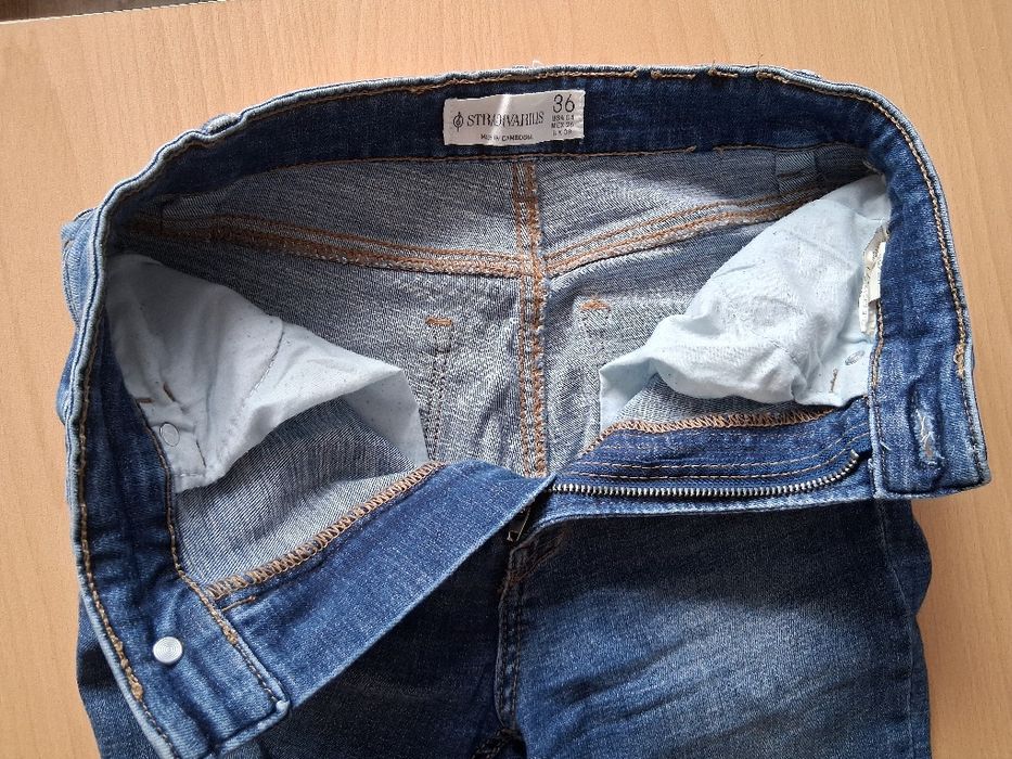 Сини дънки Stradivarius 36