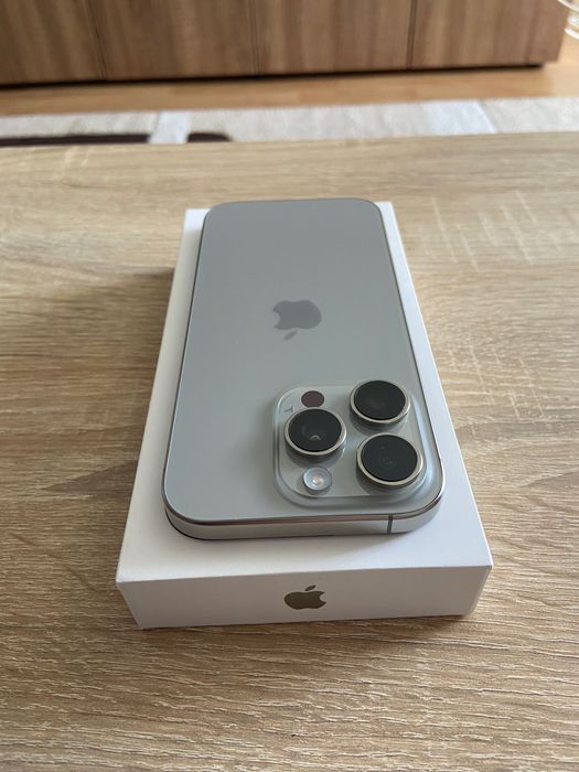 Iphone 16 Pro Silver 256GB