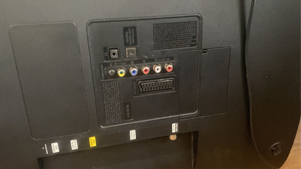 Продается телевизор.