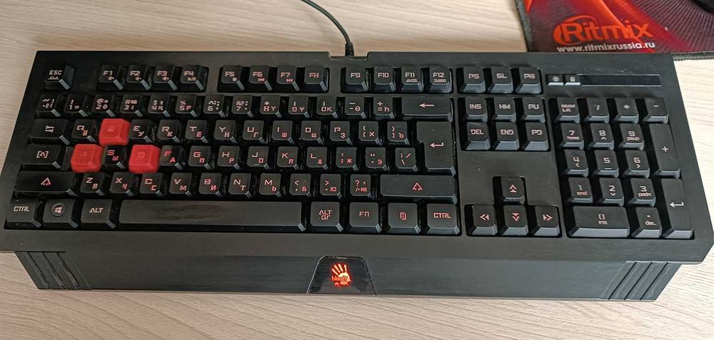 клавиатура Bloody b120