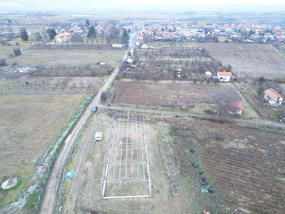 Метално хале 420 кв + 8 дка парцел