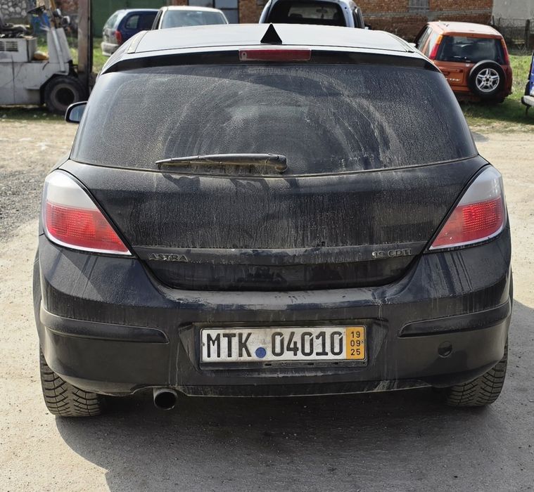 Опел Астра Х 1.9 120кс на части Opel Astra H 1.9cdti 120 na chasti