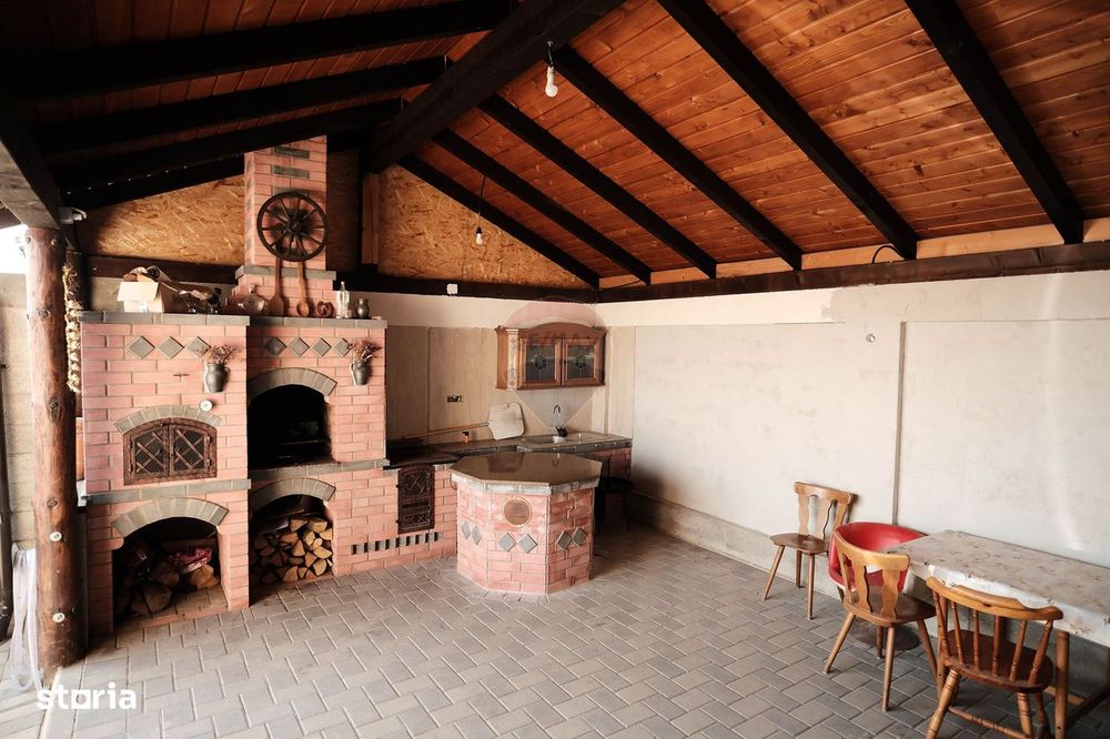 Casă  de vanzare in orasul Solca