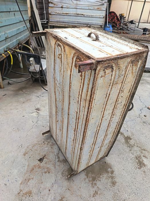 Сув ёмкасть ем  ухир  сомон уютгани теритга