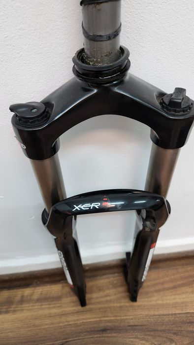 Вилка SR Suntour 011 XCR 26"80 ход