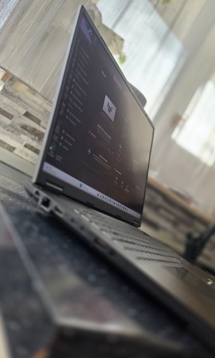 Laptop Asus TUF A18 (RTX 5060, Ryzen 7, ecran 2.5K) + garanție