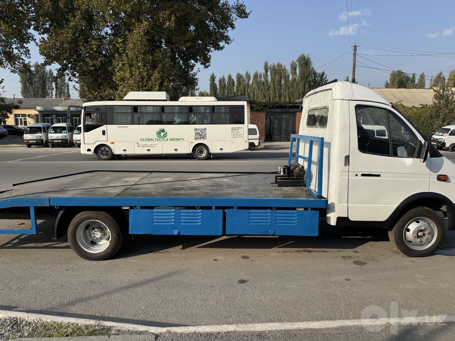 Эвакуатор сотилади, йили 2003 ,4 балон янги , матор соз холатда ,