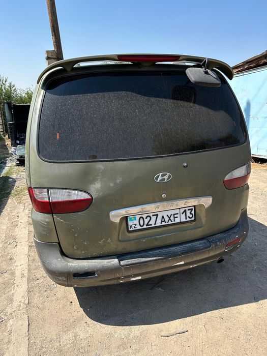 Hyundai Starex 2002