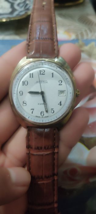 Vostok qoʻl mexanik soati