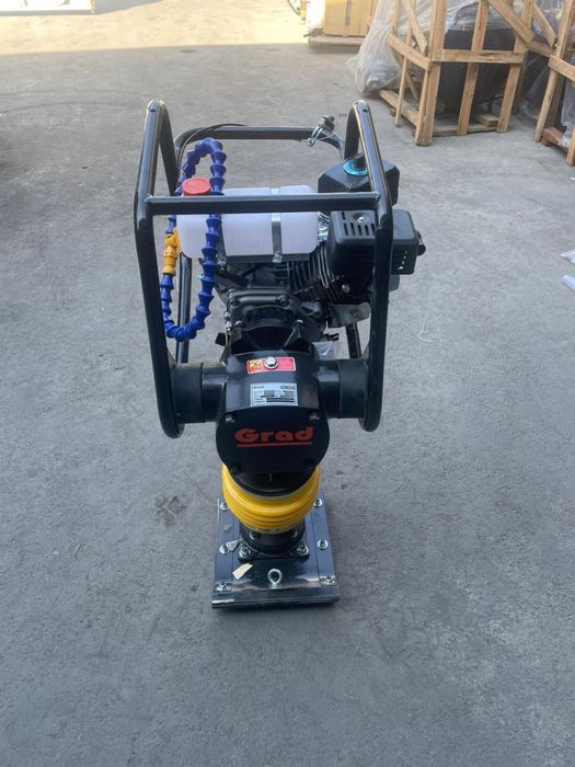 Трамбовка площядочная