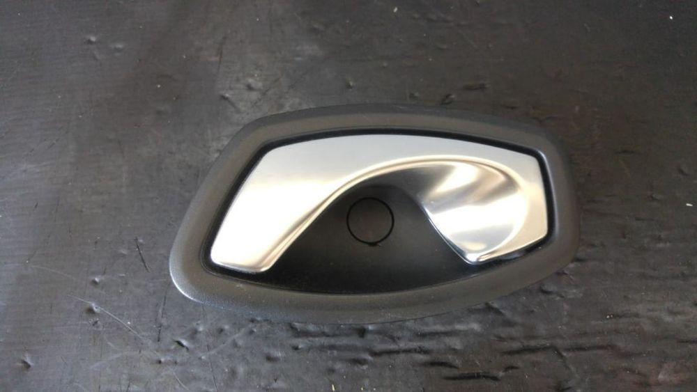 Maner interior stanga fata renault megane 3  826730001r