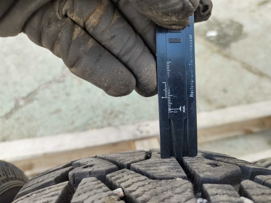 14 джанти 5х100 VolksWagen POLO 5J et35 Pirelli 175/70/14 2020г 7/9мм