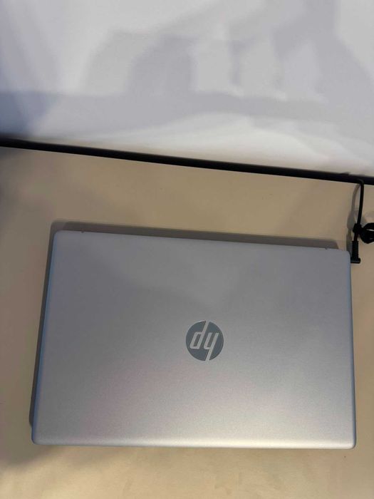 Laptop HP ProBook 470 G9