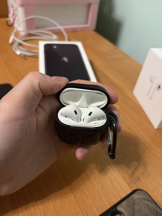 Iphone 11 + air pods 2