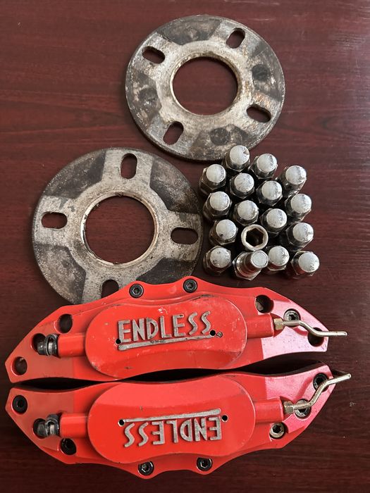 Сака дискага никкел болт брембо накладка  комплект нархи 400000 сум