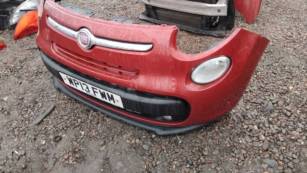 Bara fata Fiat 500L an 2013