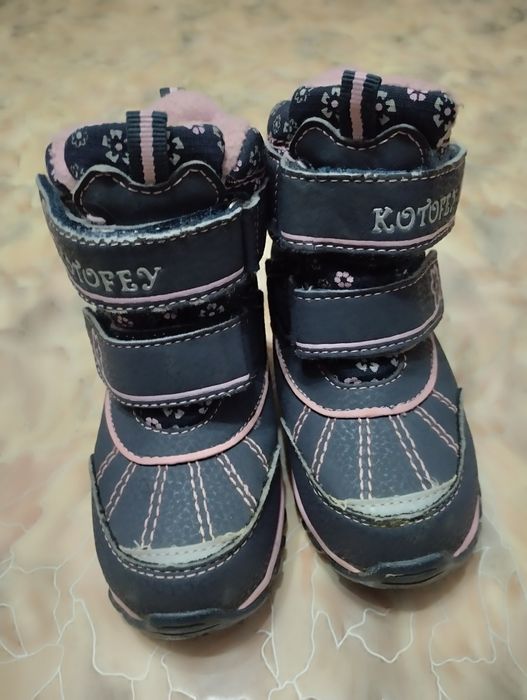 Сапожки на девочку зимние