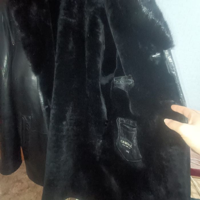 Продам натуральную кожаную дублёнку