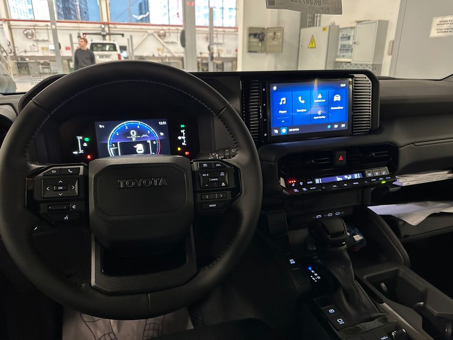 Land Cruiser 250