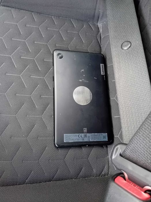 Таблет леново М7