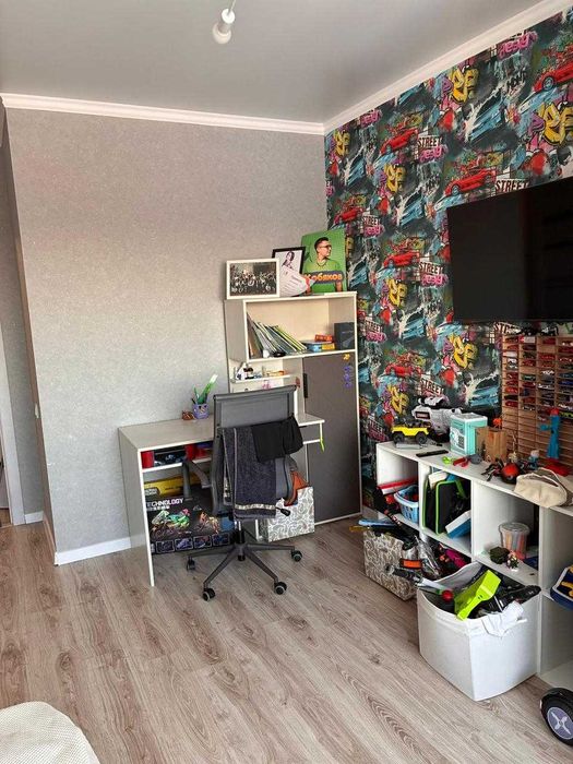 Продам 3-х комнатную квартиру в районе плазы