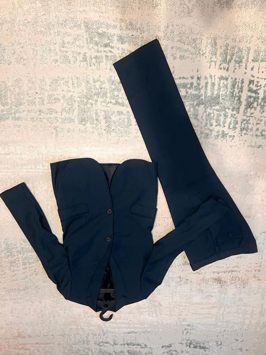 Продам мужской костюм