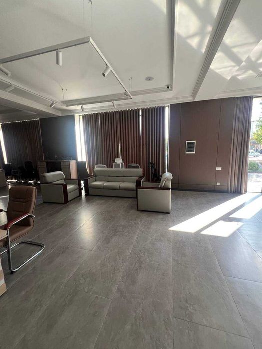 Продаётся здание - офис, клиника, учебный_центр