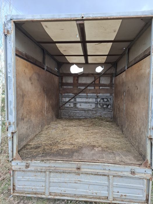 Продам прицеп (двухосный)