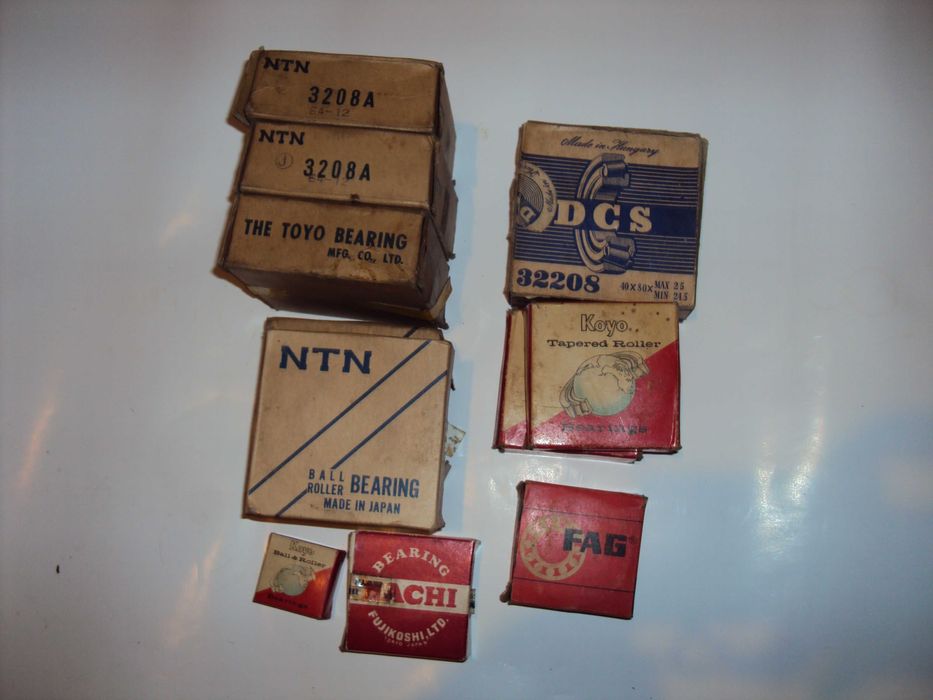 Радиални лагери - Чехия, Италия, Япония, СССР - 21 бр. за 25 Евро