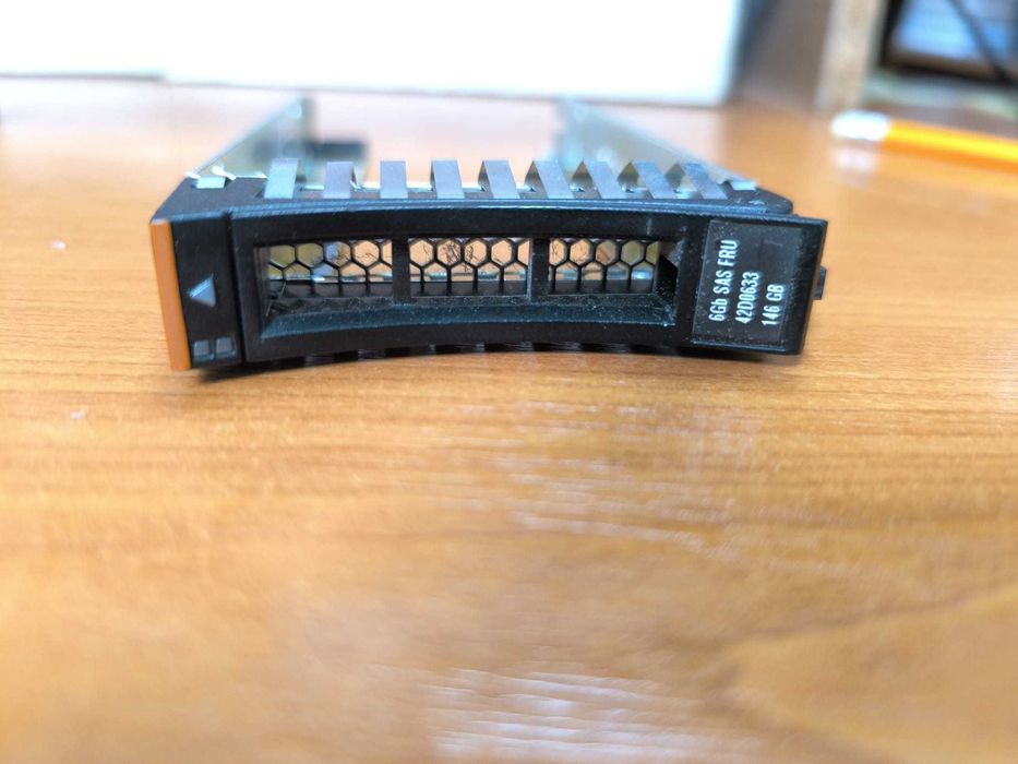 Caddy IBM 2.5" sff m2, m3, m4 sff 44T2216 - 4 bucăți