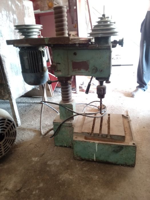 Stanok sverlo frezor sotiladii