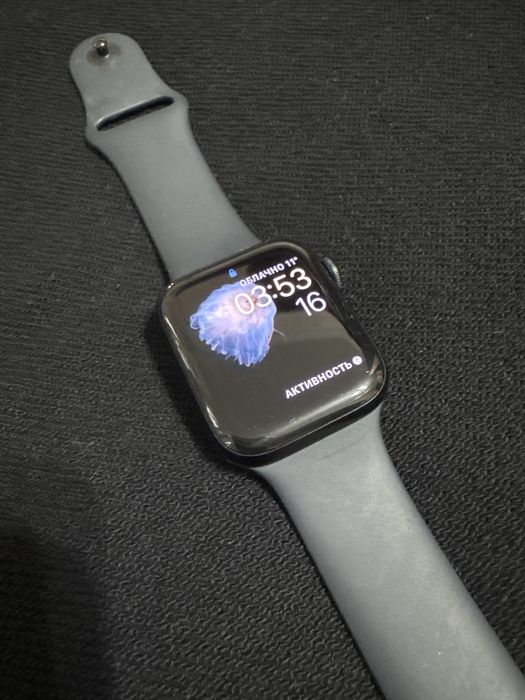 Apple Watch в хорошем состоянии