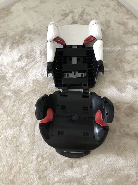 Детское автокресло Maxi Cosi