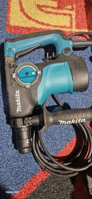 Makita rotopercutor pe curent