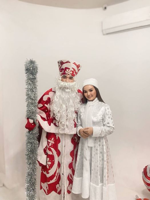 Дед Мороз и Снегурочка