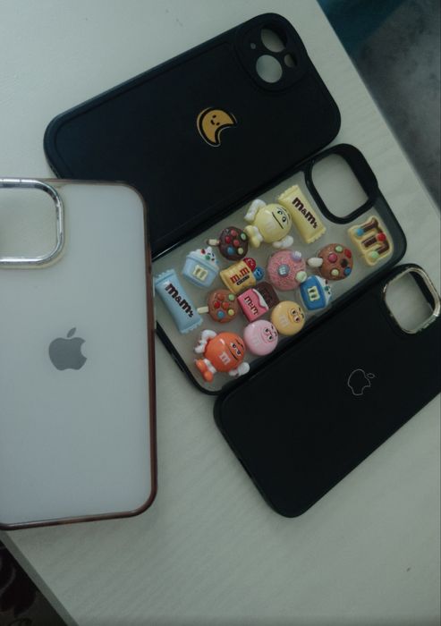 Продаю чехол айфон 13,14