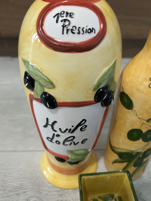 Керамичен  италиански комплект за зехтин и маслини