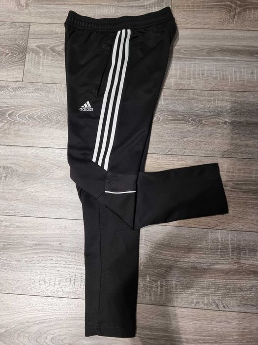 Adidas-Ориг. долнище (XS)