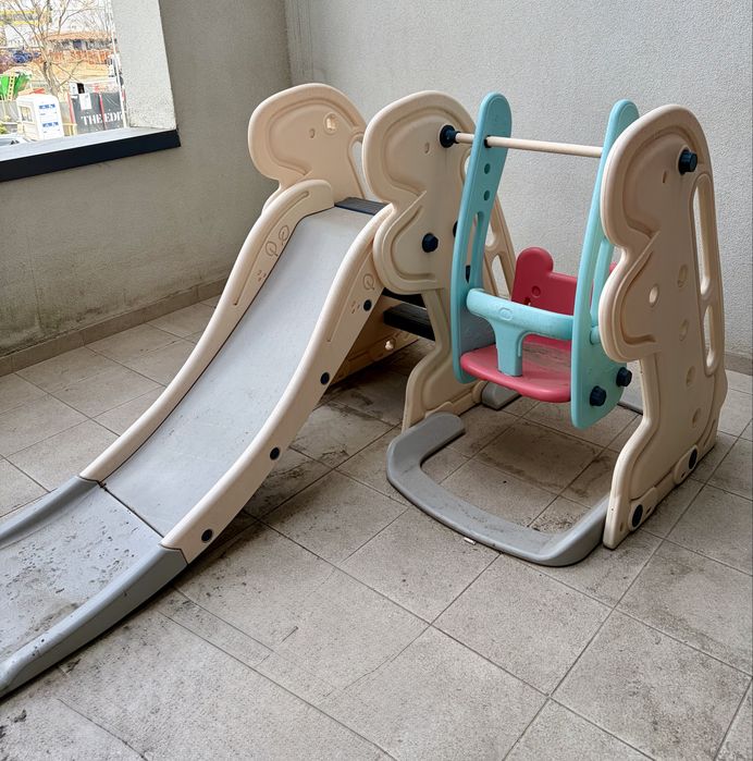 Vând tobogan + leagăn copii