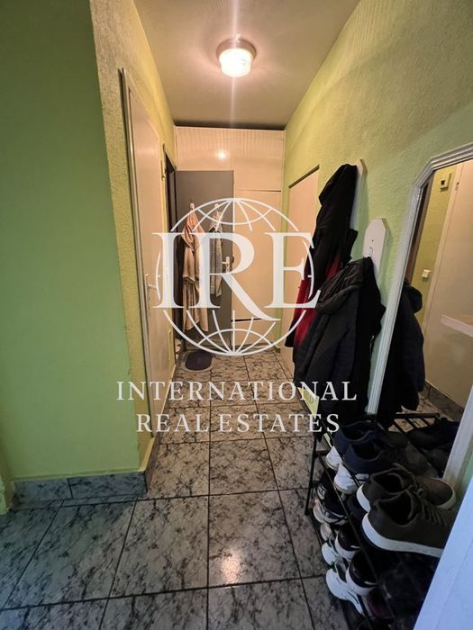 Продава се Тристаен апартамент в Варна, Цветен квартал - 63 кв.м за 1214 €/кв.м - Снимка #4