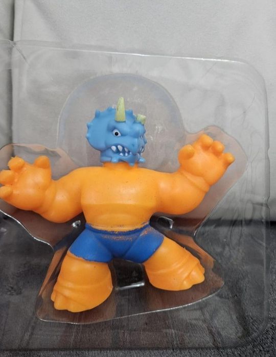 Продам игрушку Goo Jit Zo