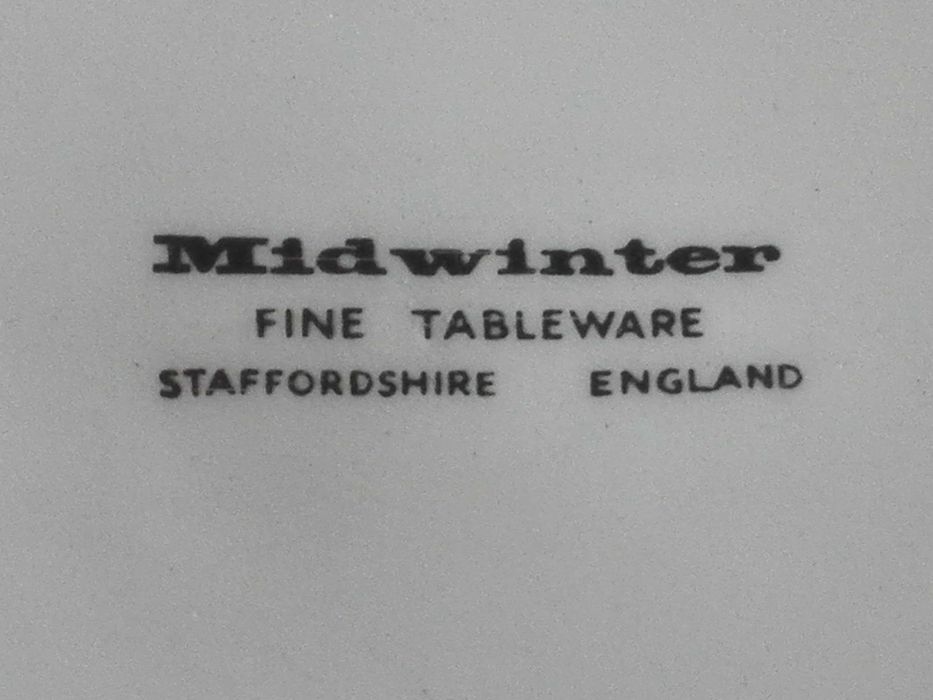 Малка чинийка с Чарлз и Даяна. и порцеланов сервиз за кафе.