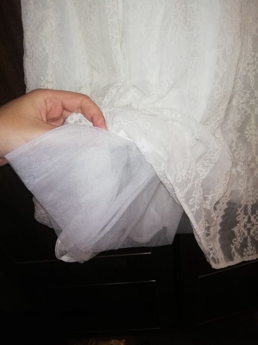 Платье молочного цвета